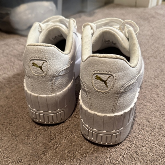PUMA | Cali Wedge Platform Sneaker | White | Size 8 - Picture 4 of 5